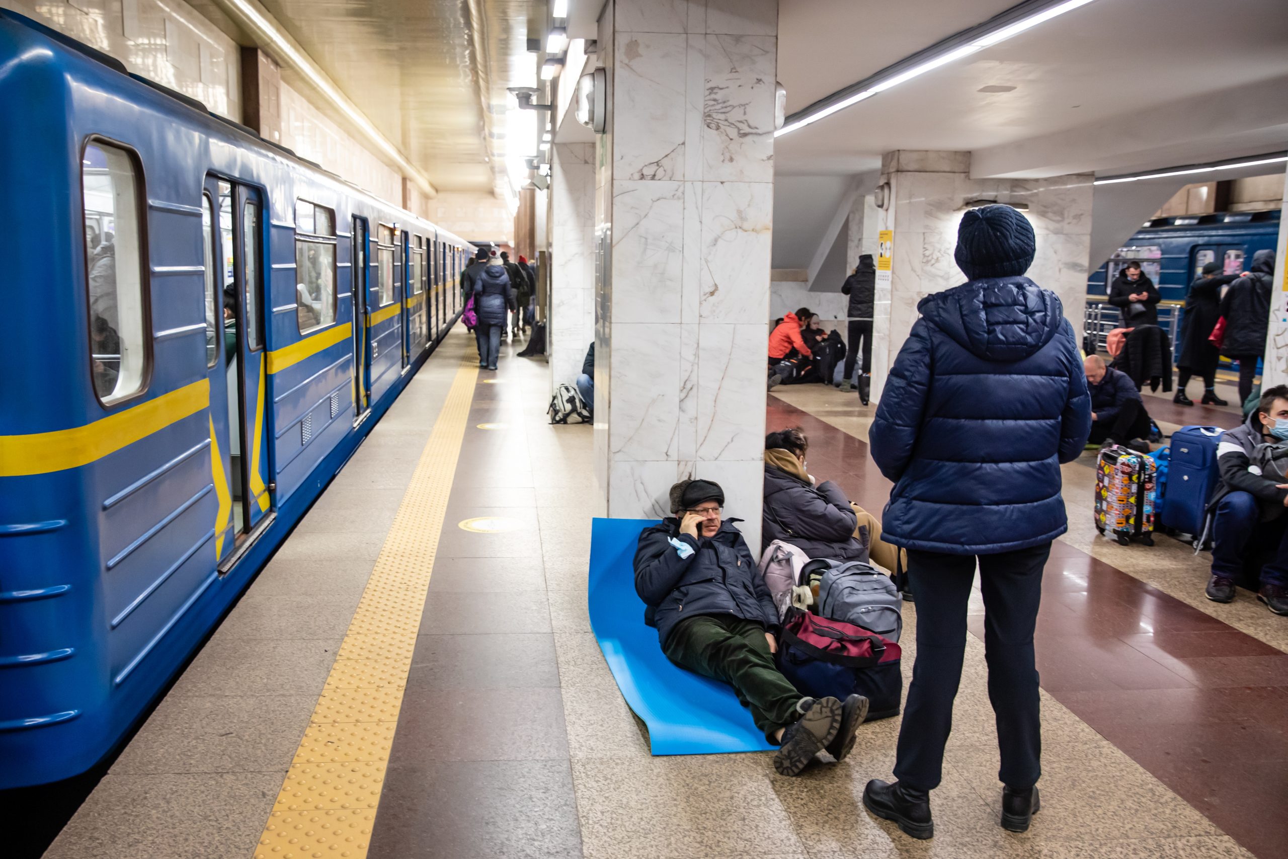 станции метро в киеве